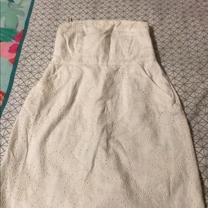 Dress white strapless